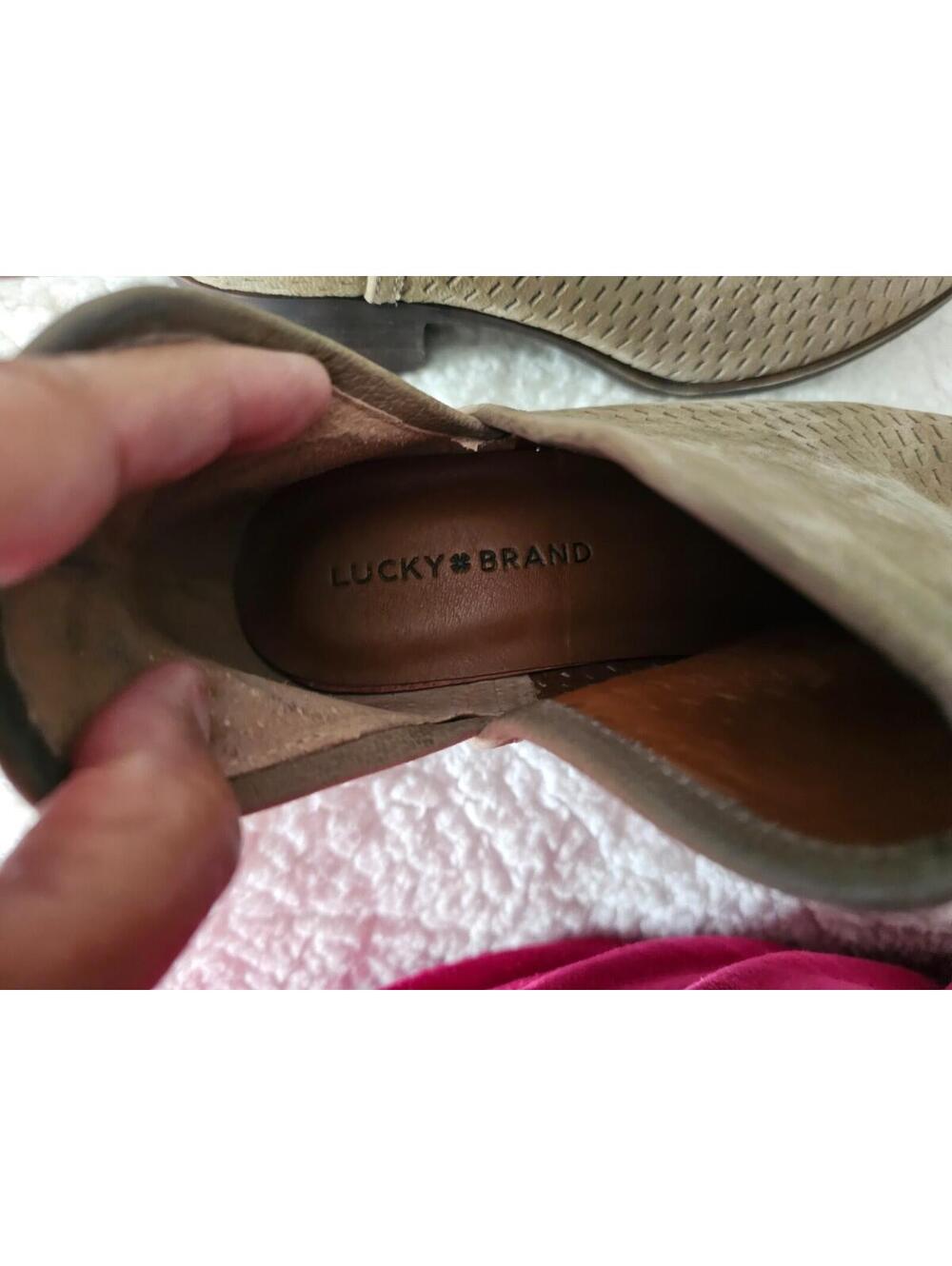 Women's Lucky Brand Leather Ankle Boots Short Slip On Size 9.5 M Beige Comfort - Picture 11 of 15